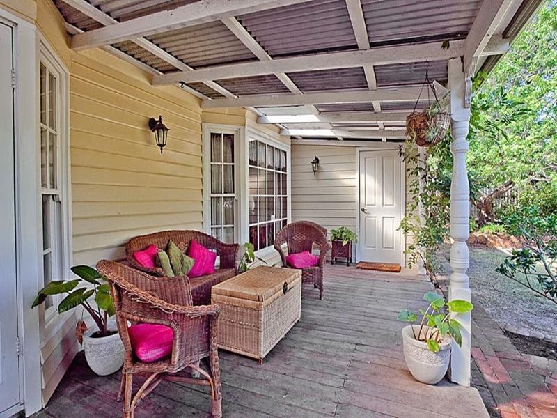 6 Parke Road, Gooseberry Hill WA 6076