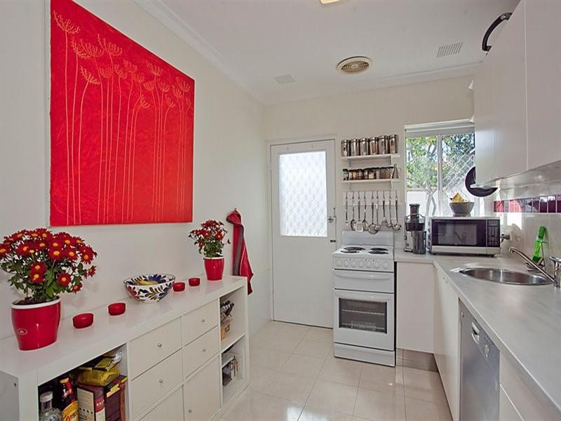 Unit 2/126 Stoneham Street, Tuart Hill WA 6060