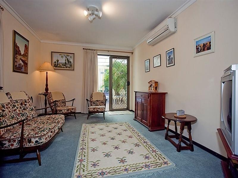 18 Cook Place, Lesmurdie WA 6076