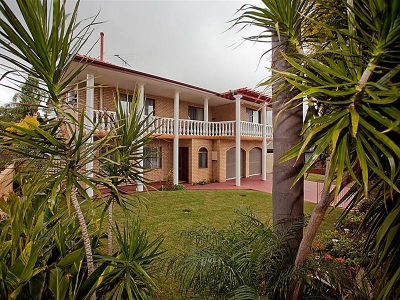 25 Orange Valley Road, Kalamunda WA 6076