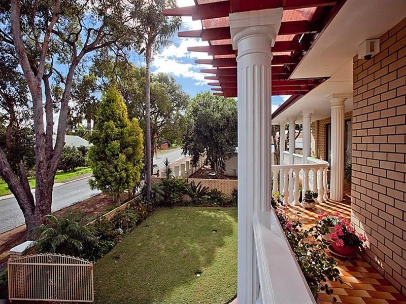 25 Orange Valley Road, Kalamunda WA 6076