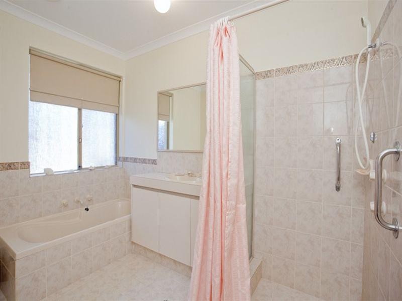 Unit 3/5 Brooks Street, Kalamunda WA 6076