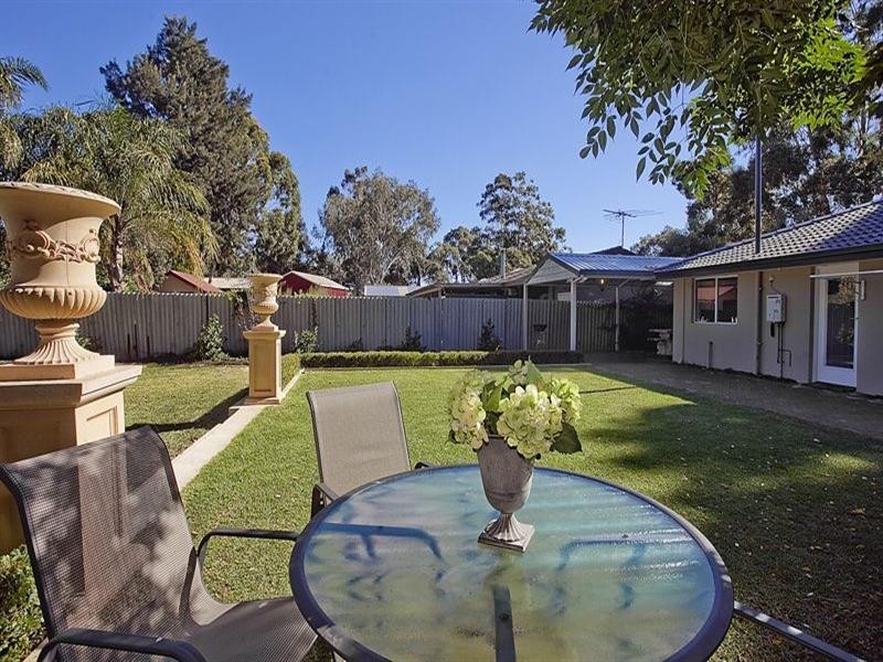 5 Sisely Road, Gooseberry Hill WA 6076