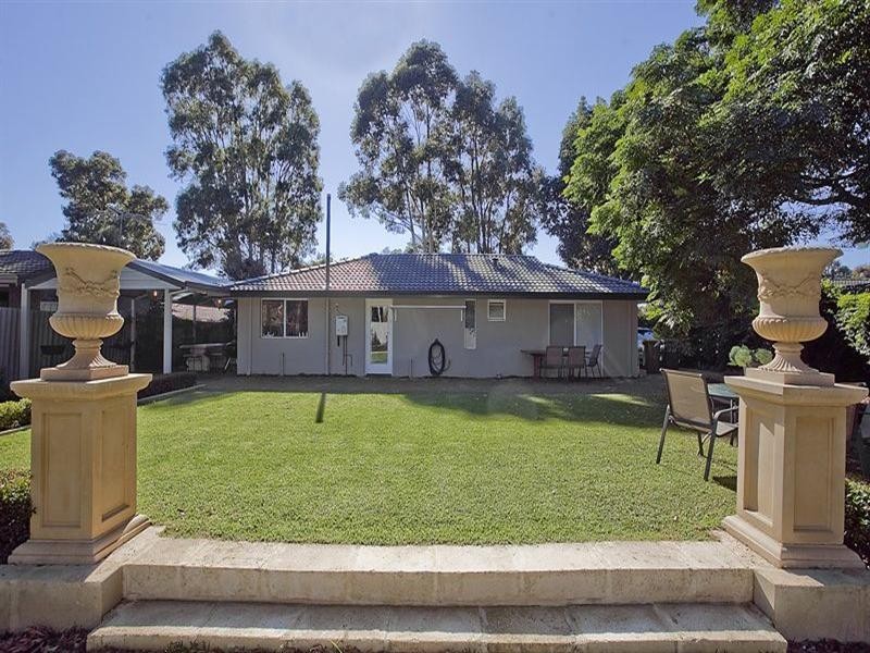 5 Sisely Road, Gooseberry Hill WA 6076