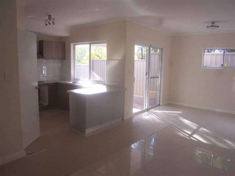 Unit 5/31 Boonooloo, Kalamunda WA 6076