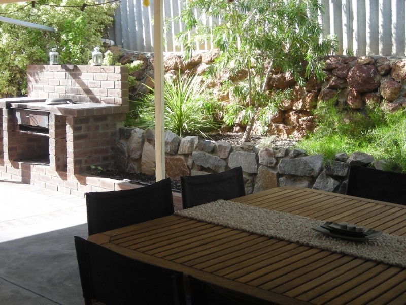 15 Scenic Drive, Maida Vale WA 6057