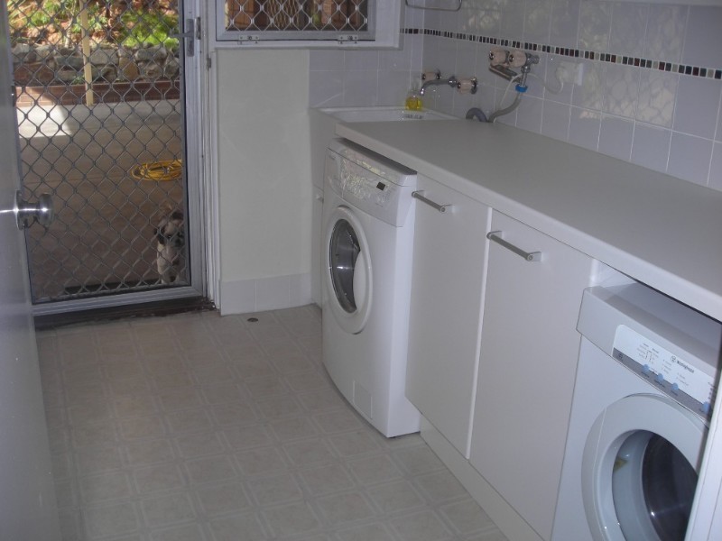 15 Scenic Drive, Maida Vale WA 6057