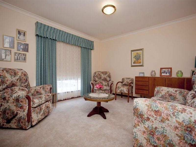 5 Glen Avon Street, Lesmurdie WA 6076