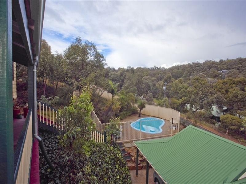 44 Gooseberry Hill Road, Gooseberry Hill WA 6076