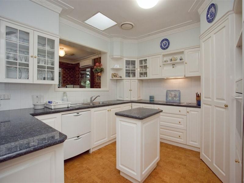 22 Brine Road, Kalamunda WA 6076