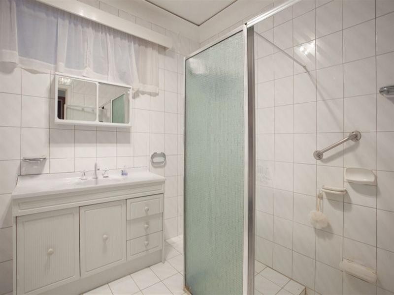 22 Brine Road, Kalamunda WA 6076