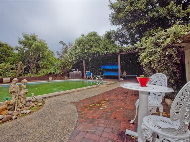 22 Brine Road, Kalamunda WA 6076