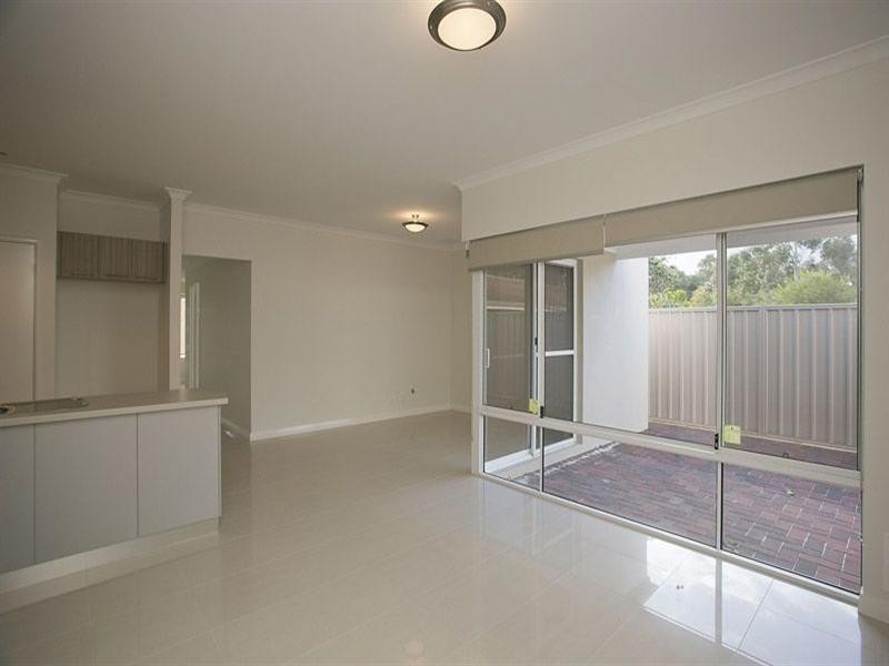 3/31 Boonooloo, Kalamunda WA 6076