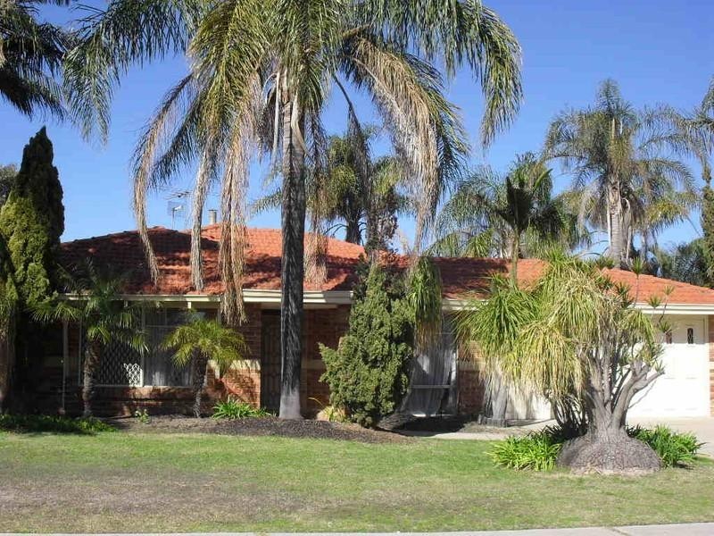 2 Kunzite Court, Forrestfield WA 6058