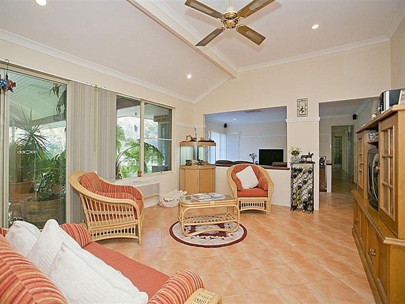 154 Orange Valley Road, Kalamunda WA 6076