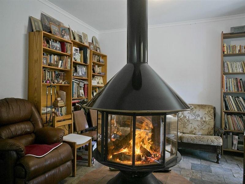 330 Mundaring Weir Road, Piesse Brook WA 6076