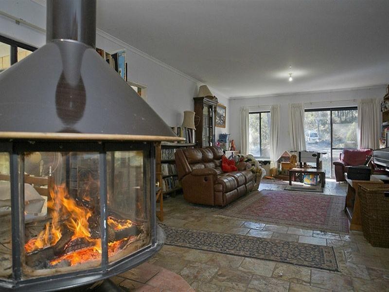 330 Mundaring Weir Road, Piesse Brook WA 6076