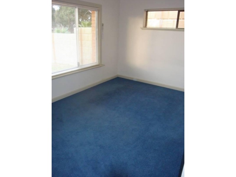 5 Snowball Road, Kalamunda WA 6076