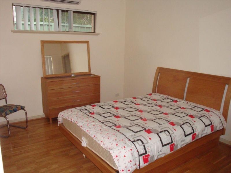 5 Snowball Road, Kalamunda WA 6076