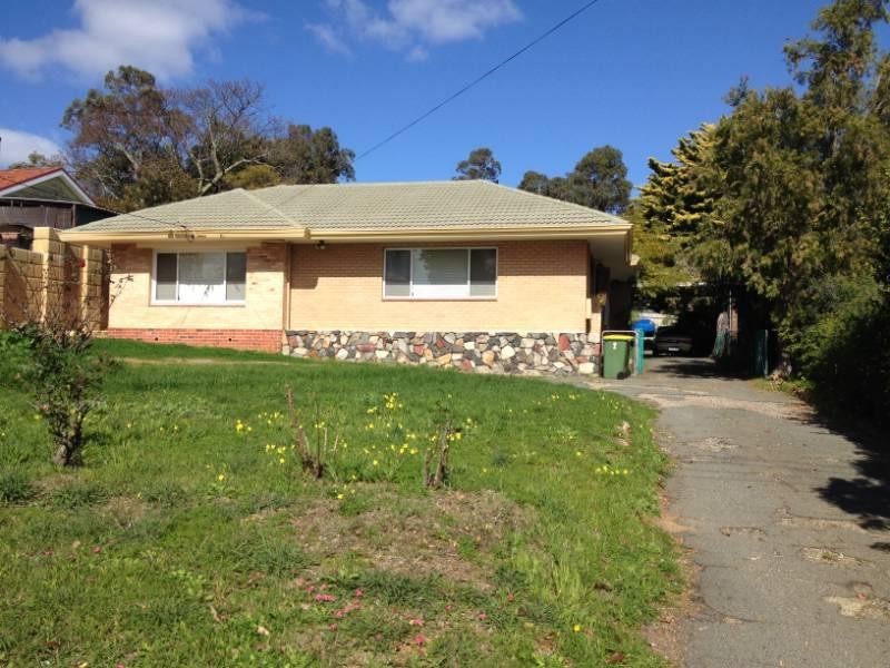 5 Snowball Road, Kalamunda WA 6076