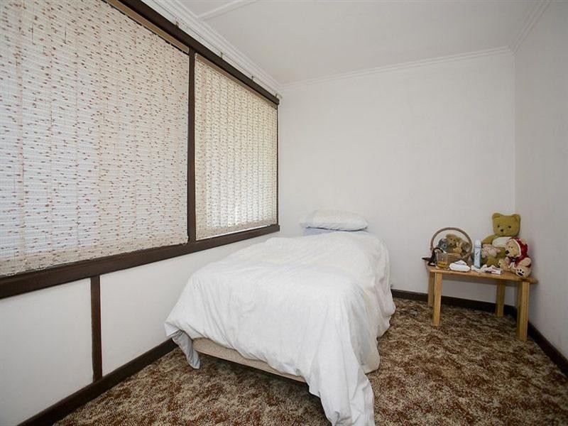 32 Parke Road, Gooseberry Hill WA 6076