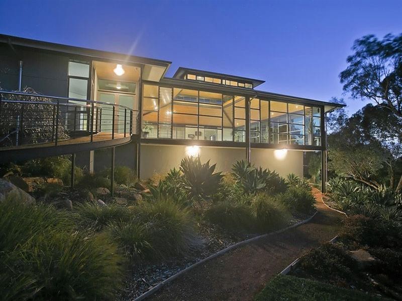 6 Newlands Grove, Gooseberry Hill WA 6076