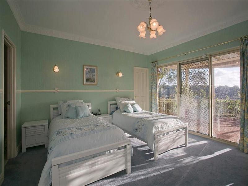 3 Jaraba Avenue, Gooseberry Hill WA 6076