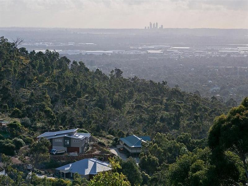 3 Jaraba Avenue, Gooseberry Hill WA 6076