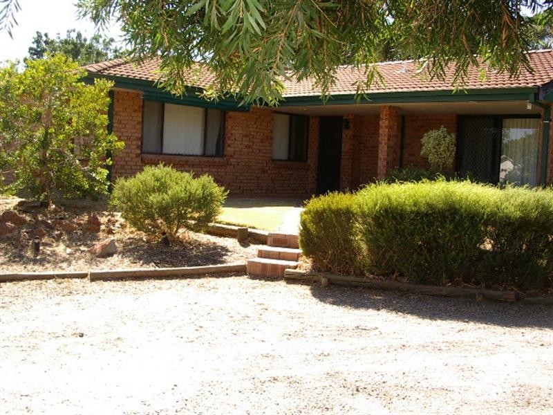 6 Donald Road, Maida Vale WA 6057