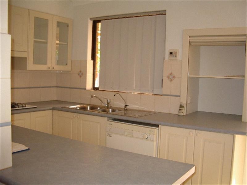 6 Donald Road, Maida Vale WA 6057