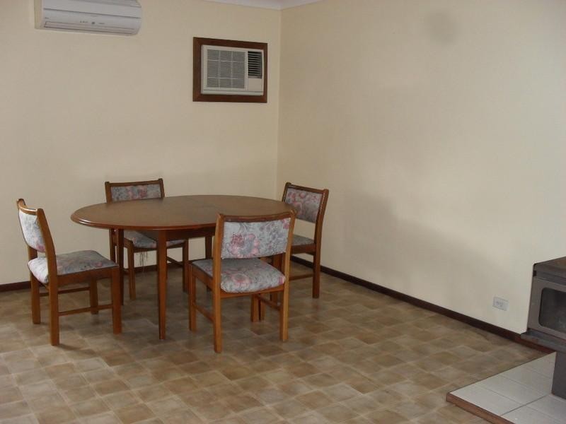 76 Lesmurdie Road East, Kalamunda WA 6076