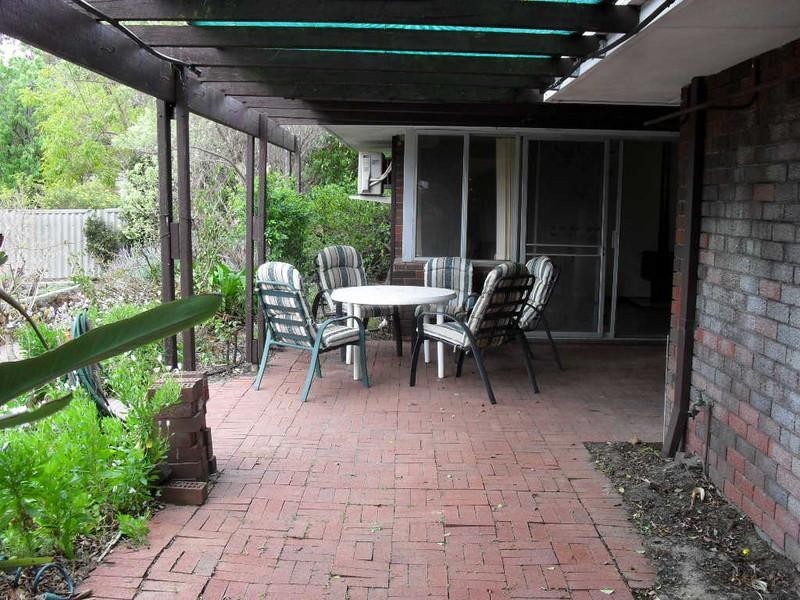 76 Lesmurdie Road East, Kalamunda WA 6076