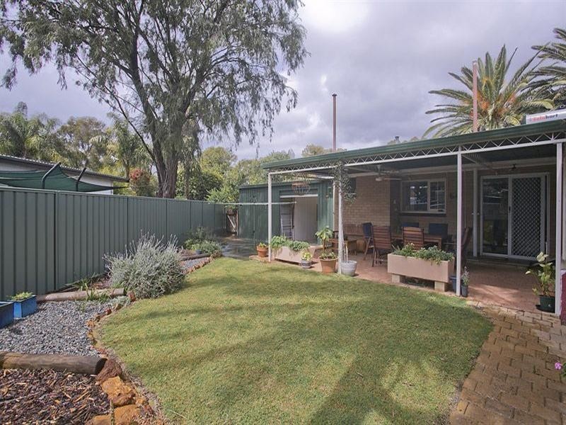 5 Brenda Road, Maida Vale WA 6057