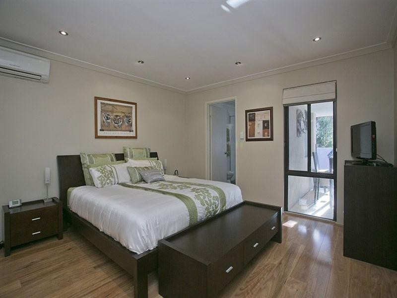 10 Arthur Road, Gooseberry Hill WA 6076