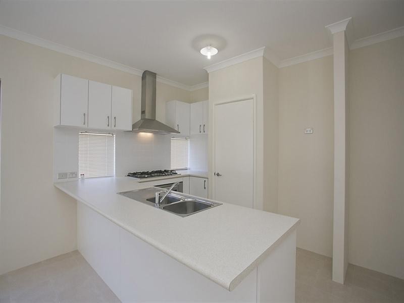 7a Newburn Road, High Wycombe WA 6057