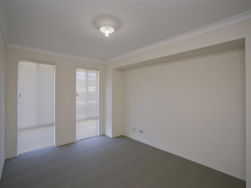 7a Newburn Road, High Wycombe WA 6057