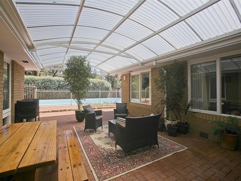 62 Valencia Road, Carmel WA 6076