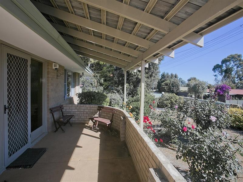 10 Anne Avenue, Walliston WA 6076