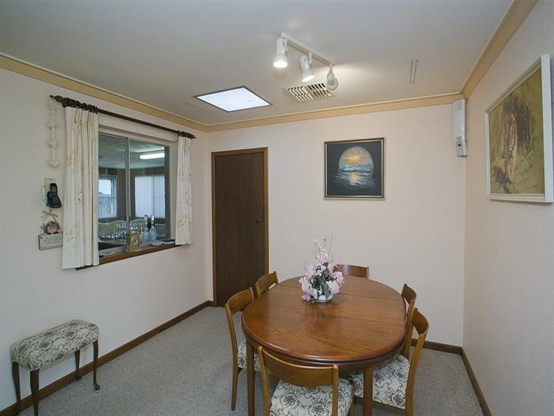 10 Anne Avenue, Walliston WA 6076