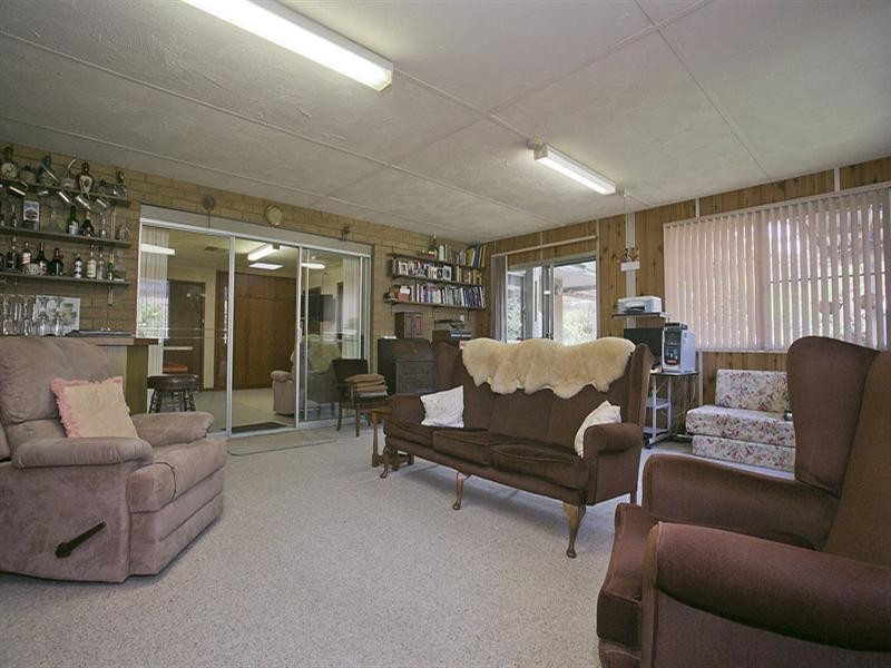 10 Anne Avenue, Walliston WA 6076