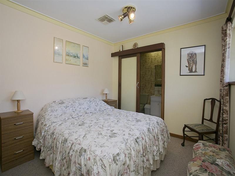 10 Anne Avenue, Walliston WA 6076