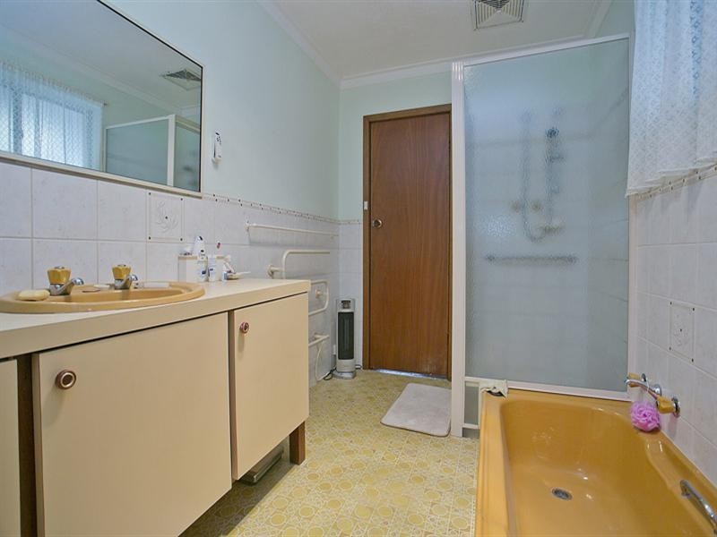 10 Anne Avenue, Walliston WA 6076