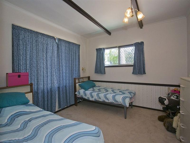 3 Schmitt Road, Kalamunda WA 6076