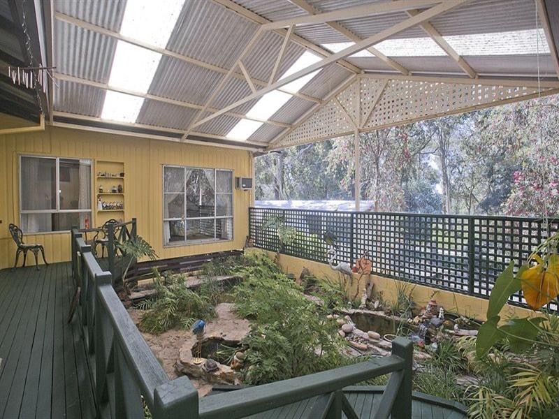 3 Schmitt Road, Kalamunda WA 6076