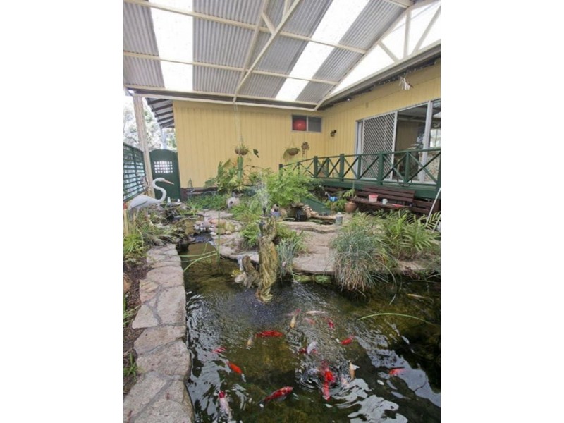 3 Schmitt Road, Kalamunda WA 6076