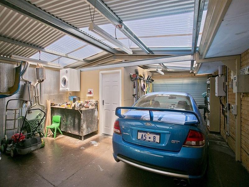 5 Balmain Road, Greenmount WA 6056