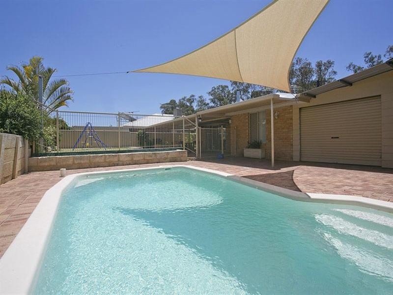 5 Balmain Road, Greenmount WA 6056