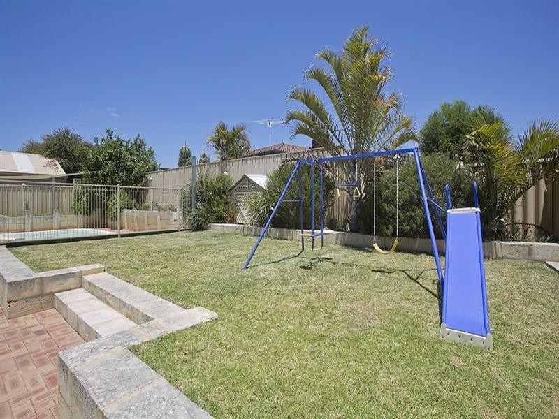 5 Balmain Road, Greenmount WA 6056