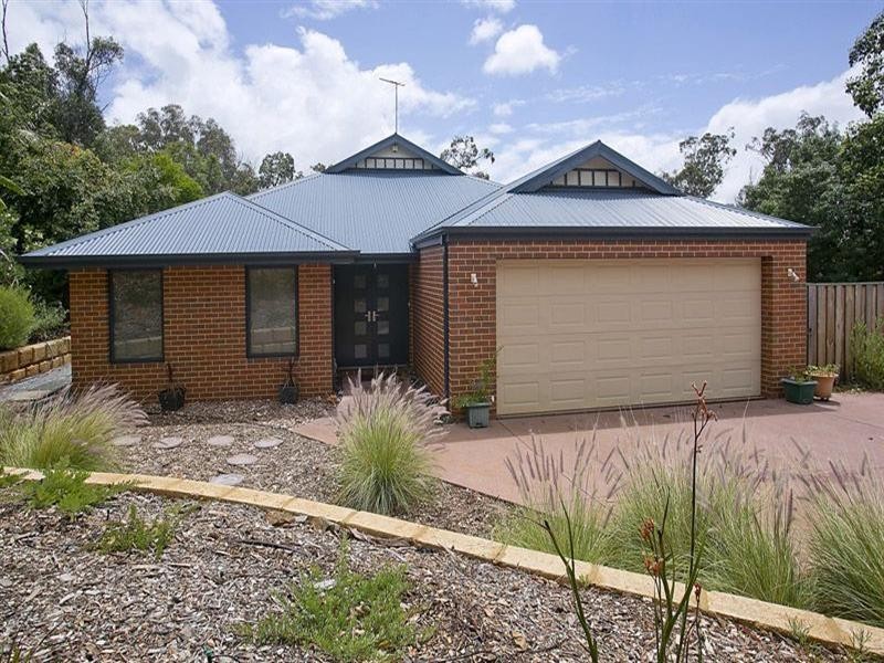 25 Zamia Road, Gooseberry Hill WA 6076