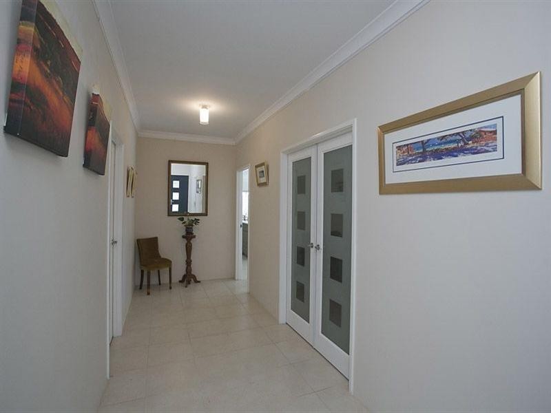 25 Zamia Road, Gooseberry Hill WA 6076